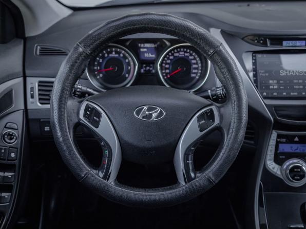 Hyundai Avante V с пробегом 2012 года, цена 877 500 рублей, 202000 км, седан, Автокод Объявления