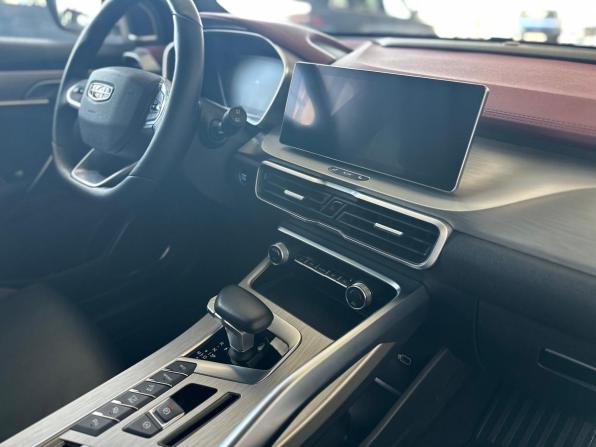 Geely Coolray I с пробегом 2023 года, цена 1 765 000 рублей, 43000 км, внедорожник, Автокод Объявления