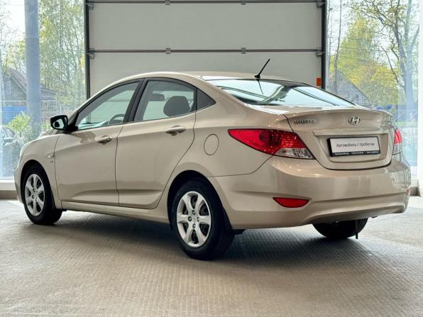 Hyundai Solaris I с пробегом 2013 года, цена 790 000 рублей, 135099 км, седан, Автокод Объявления