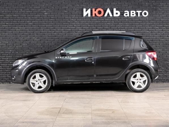 Renault Sandero II с пробегом 2017 года, цена 1 000 000 рублей, 132000 км, хэтчбек, Автокод Объявления