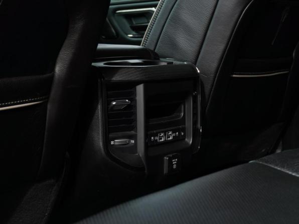 Ram 1500 V с пробегом 2022 года, цена 6 888 000 рублей, 53602 км, offers.body_type.unknown, Автокод Объявления