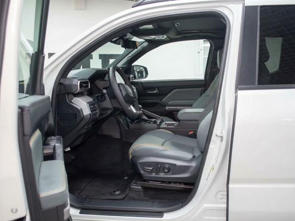 Toyota Tacoma IV с пробегом 2026 года, цена 11 199 000 рублей, 38 км, offers.body_type.unknown, Автокод Объявления