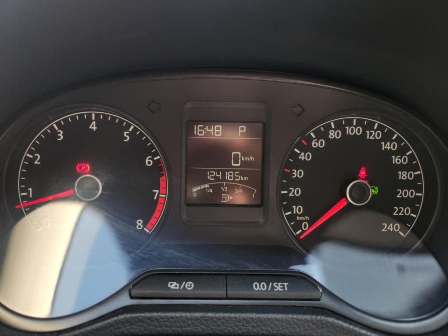 Volkswagen Polo V Рестайлинг Великий Новгород  - изображение 7