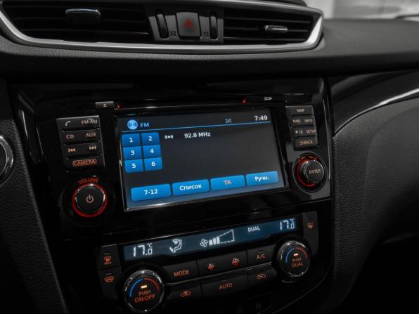 Nissan Qashqai II с пробегом 2016 года, цена 1 850 000 рублей, 61892 км, внедорожник, Автокод Объявления