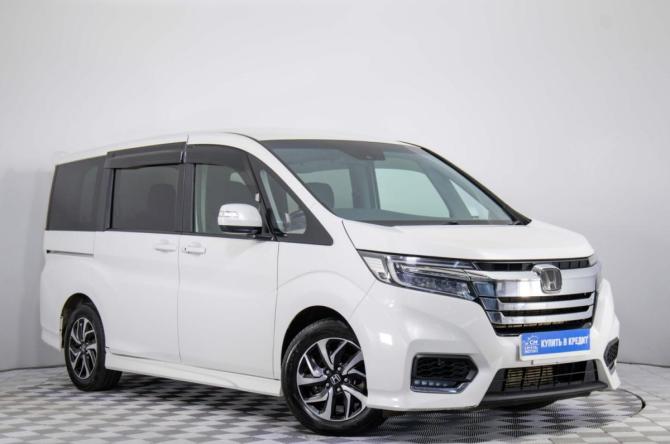 Honda Stepwgn V с пробегом 2017 года, цена 2 149 000 рублей, 146000 км, минивэн, Автокод Объявления