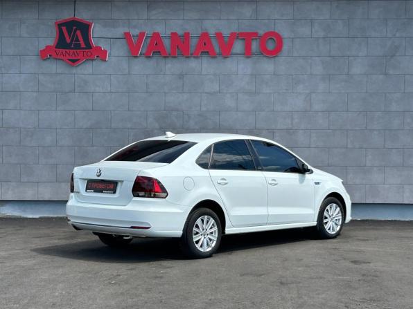 Volkswagen Polo V Рестайлинг с пробегом 2016 года, цена 1 130 000 рублей, 101621 км, седан, Автокод Объявления