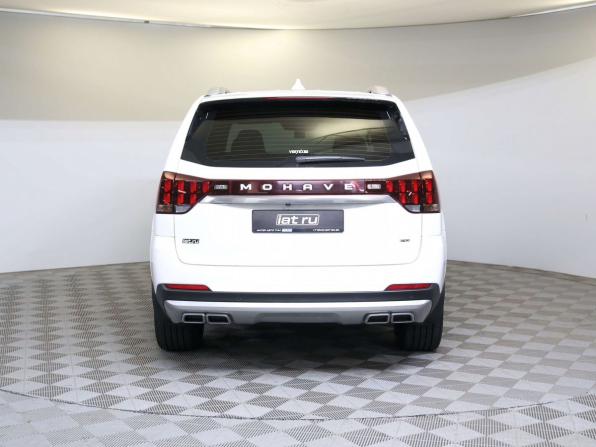 Kia Mohave I Рестайлинг 2 с пробегом 2022 года, цена 5 700 000 рублей, 28000 км, внедорожник, Автокод Объявления