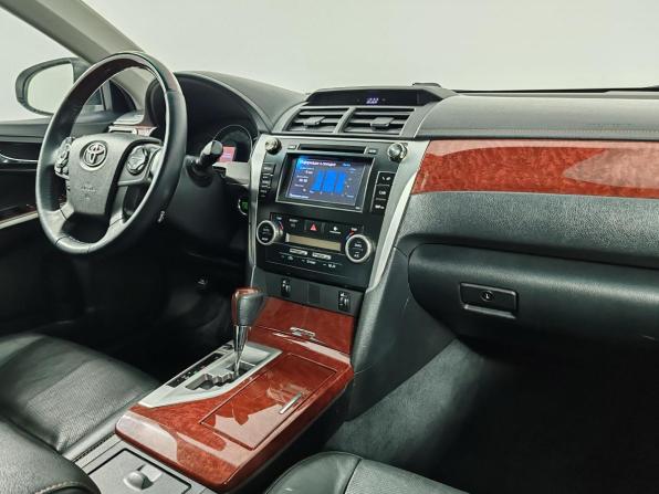 Toyota Camry VII (XV50) с пробегом 2012 года, цена 1 225 000 рублей, 264294 км, седан, Автокод Объявления