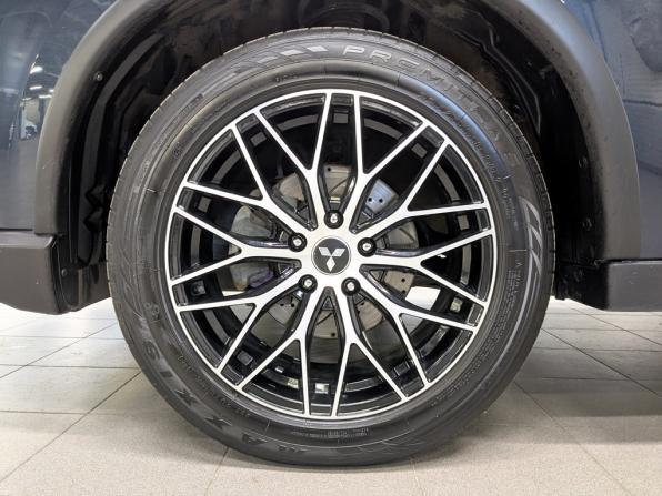 Mitsubishi Outlander III Рестайлинг 3 с пробегом 2021 года, цена 2 780 000 рублей, 111269 км, внедорожник, Автокод Объявления