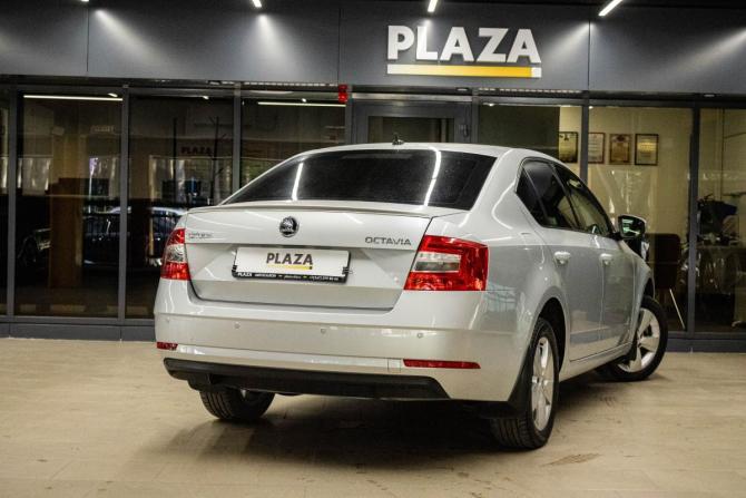 Skoda Octavia III (A7) Рестайлинг с пробегом 2019 года, цена 1 649 000 рублей, 107598 км, лифтбек, Автокод Объявления