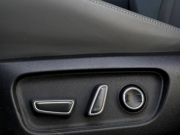 Новый Toyota RAV4 VI (XA60) 2026 года, цена 4 680 000 рублей, внедорожник, Автокод Объявления