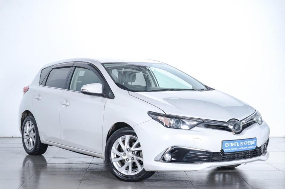 Toyota Auris II Рестайлинг Челябинск  - изображение 1