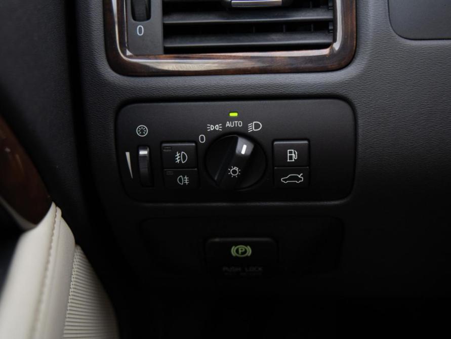 Volvo XC70 II Санкт-Петербург  - изображение 15