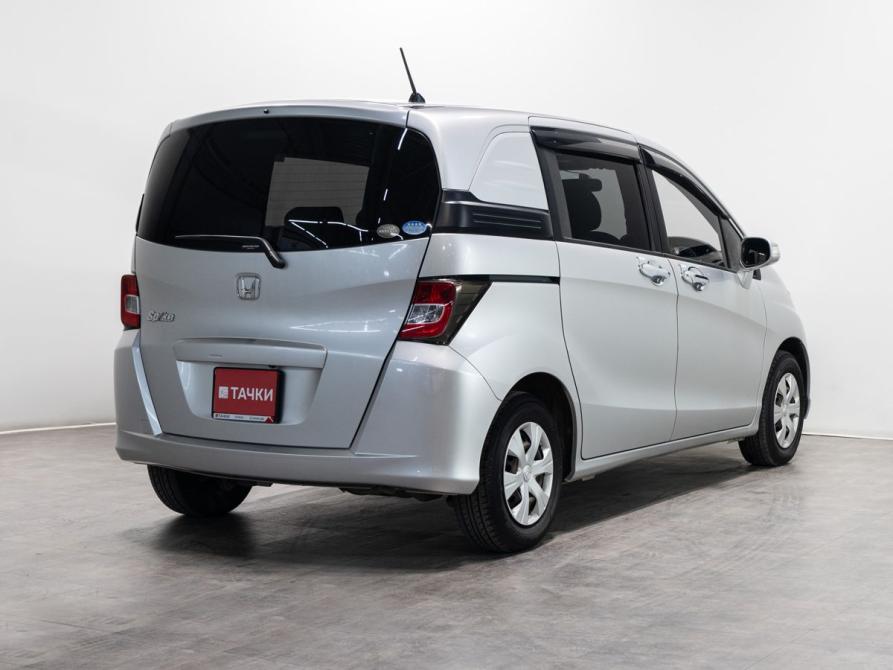 Honda Freed I Рестайлинг Чита  - изображение 3