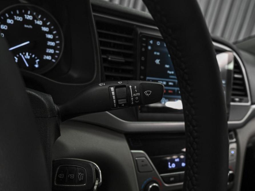 Hyundai Elantra VI (AD) Ставрополь  - изображение 17