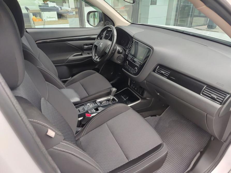 Mitsubishi Outlander III Рестайлинг 3 Ижевск  - изображение 13