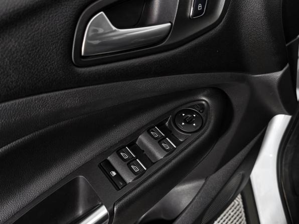 Ford Kuga II с пробегом 2016 года, цена 1 247 960 рублей, 109251 км, внедорожник, Автокод Объявления