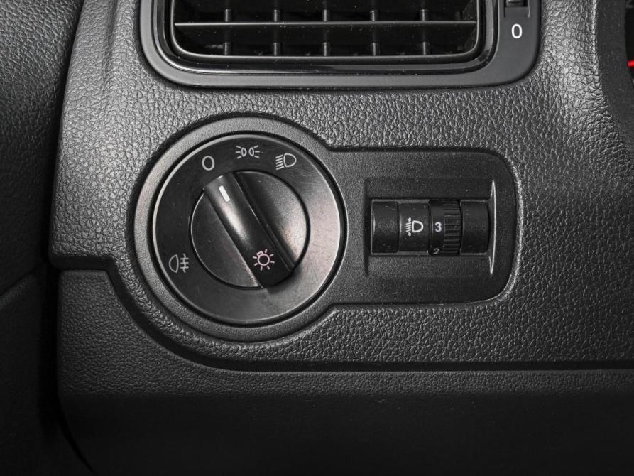 Volkswagen Polo V Рестайлинг Ставрополь  - изображение 17