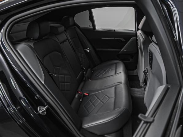 BMW 5 серии VIII (G60/G61/G68) с пробегом 2023 года, цена 7 699 000 рублей, 45839 км, седан, Автокод Объявления