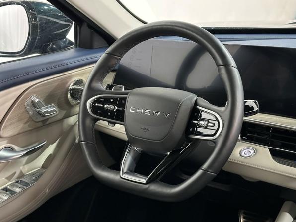 Chery Arrizo 8 с пробегом 2023 года, цена 1 890 000 рублей, 57600 км, седан, Автокод Объявления