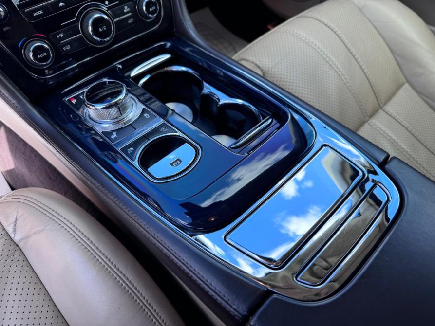 Jaguar XJ IV (X351) Пермь  - изображение 9