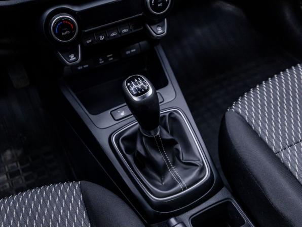 Kia Rio IV с пробегом 2019 года, цена 1 461 000 рублей, 76517 км, седан, Автокод Объявления