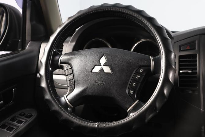 Mitsubishi Pajero IV Рестайлинг 1 с пробегом 2012 года, цена 2 349 000 рублей, 238000 км, внедорожник, Автокод Объявления
