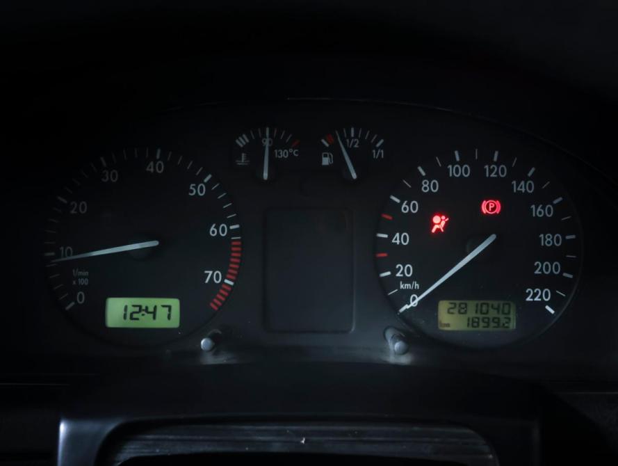 Volkswagen Passat B5 Москва  - изображение 16