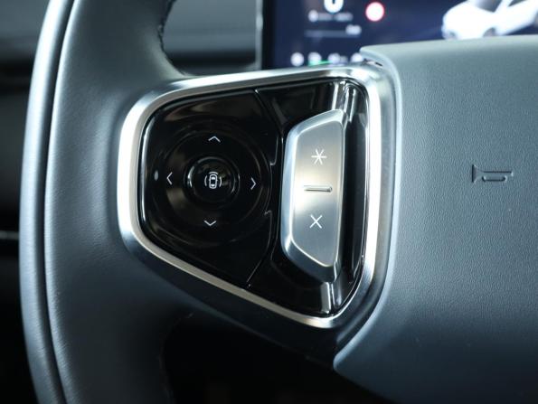 Geely EX5 EM-i с пробегом 2025 года, цена 3 250 000 рублей, 5200 км, внедорожник, Автокод Объявления