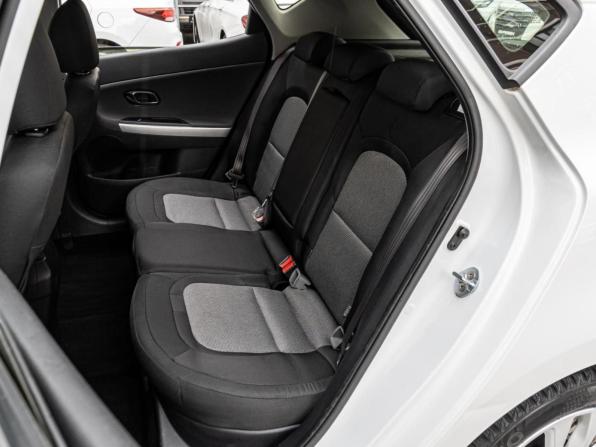 Kia Ceed II Рестайлинг с пробегом 2018 года, цена 1 590 000 рублей, 17768 км, хэтчбек, Автокод Объявления