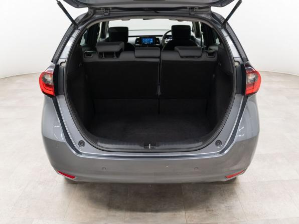 Honda Fit IV с пробегом 2020 года, цена 1 330 000 рублей, 114000 км, хэтчбек, Автокод Объявления