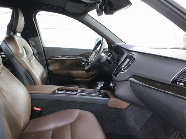 Volvo XC90 II с пробегом 2017 года, цена 3 470 000 рублей, 136000 км, внедорожник, Автокод Объявления