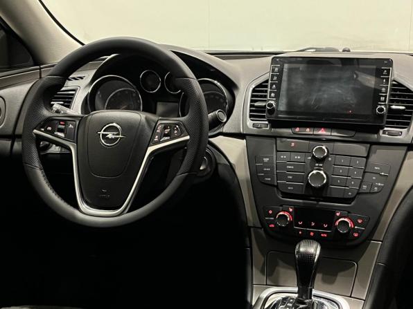 Opel Insignia I с пробегом 2013 года, цена 885 000 рублей, 114950 км, седан, Автокод Объявления