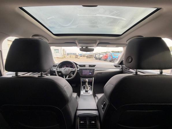 Skoda Superb III Рестайлинг с пробегом 2023 года, цена 2 945 000 рублей, 85600 км, лифтбек, Автокод Объявления