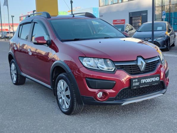Renault Sandero II с пробегом 2016 года, цена 720 000 рублей, 53875 км, хэтчбек, Автокод Объявления