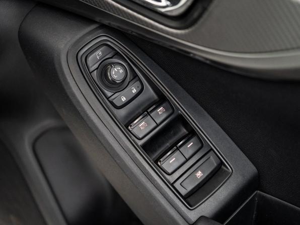 Subaru Impreza V Рестайлинг с пробегом 2020 года, цена 1 430 000 рублей, 67991 км, хэтчбек, Автокод Объявления