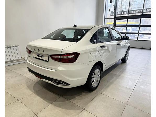 Новый Lada (ВАЗ) Vesta I Рестайлинг (NG) 2026 года, цена 1 560 300 рублей, седан, Автокод Объявления