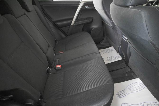 Toyota RAV4 IV (XA40) с пробегом 2015 года, цена 2 649 000 рублей, 164000 км, внедорожник, Автокод Объявления