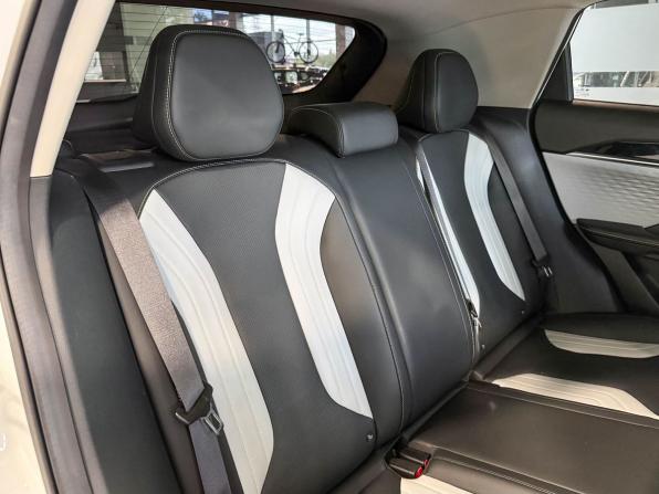 Geely Coolray I Рестайлинг с пробегом 2023 года, цена 2 035 000 рублей, 21477 км, внедорожник, Автокод Объявления