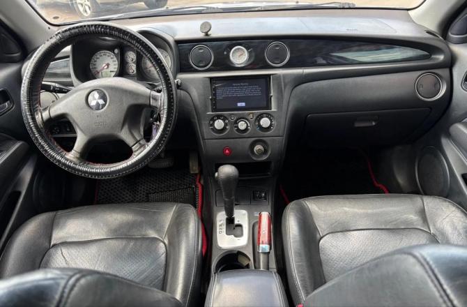 Mitsubishi Outlander I с пробегом 2004 года, цена 618 125 рублей, 299536 км, внедорожник, Автокод Объявления