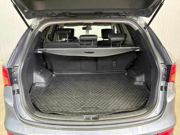 Hyundai Santa Fe III с пробегом 2013 года, цена 1 727 000 рублей, 216163 км, внедорожник, Автокод Объявления