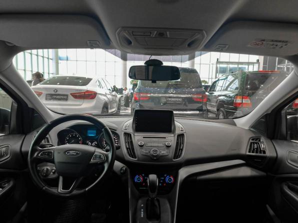 Ford Kuga II Рестайлинг с пробегом 2017 года, цена 1 680 000 рублей, 115748 км, внедорожник, Автокод Объявления