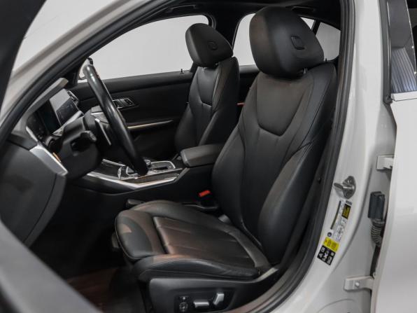 BMW 3 серии VII (G2x) с пробегом 2021 года, цена 3 999 000 рублей, 77015 км, седан, Автокод Объявления