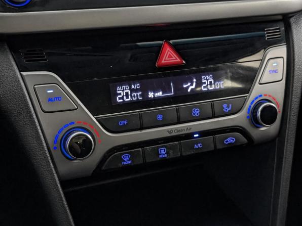 Hyundai Elantra VI (AD) с пробегом 2017 года, цена 1 275 000 рублей, 115100 км, седан, Автокод Объявления