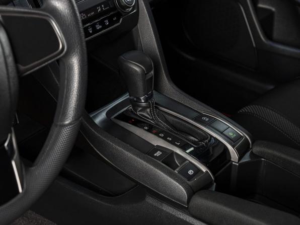 Honda Civic X Рестайлинг с пробегом 2021 года, цена 2 129 000 рублей, 69778 км, хэтчбек, Автокод Объявления