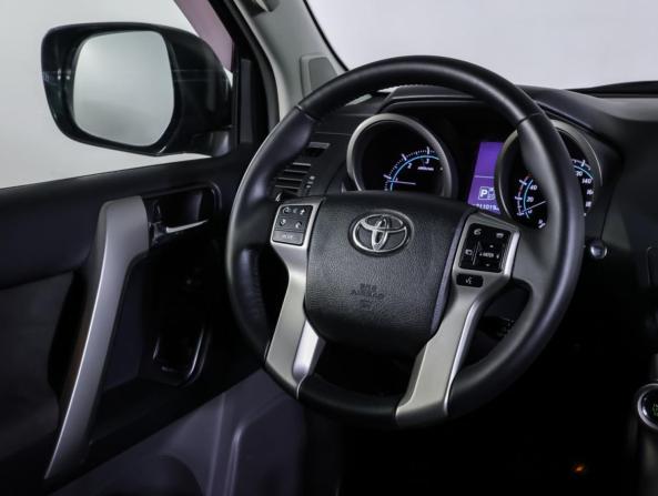 Toyota Land Cruiser Prado 150 Series с пробегом 2012 года, цена 2 990 000 рублей, 211000 км, внедорожник, Автокод Объявления