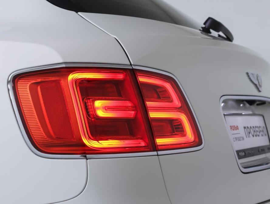 Bentley Bentayga I Москва  - изображение 26