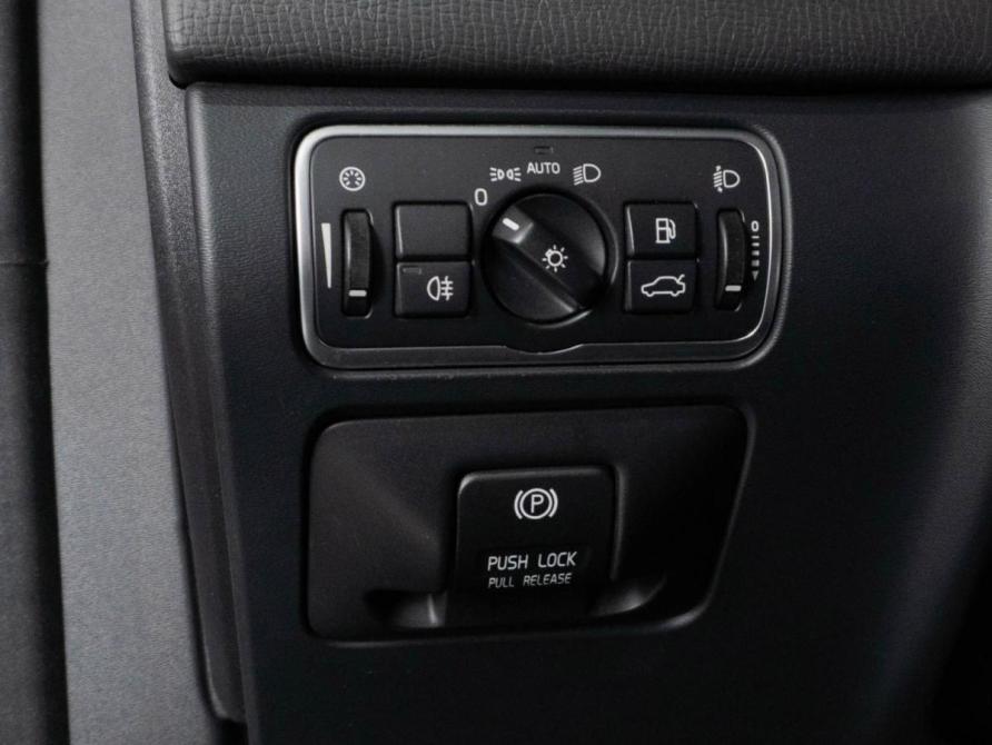 Volvo XC60 I Рестайлинг Тюмень  - изображение 16