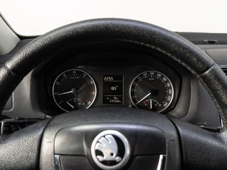 Skoda Octavia II (A5) Рестайлинг Тюмень  - изображение 23