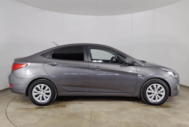 Hyundai Solaris I Рестайлинг с пробегом 2015 года, цена 850 000 рублей, 132704 км, седан, Автокод Объявления